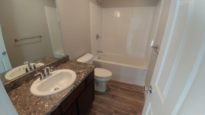 2314 Acacia Cir - Photo 2 of 6