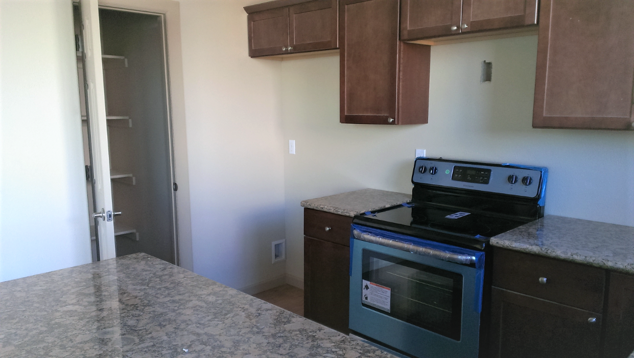 5805 Victoria Ave #H - Photo 4 of 7