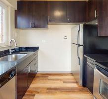 featured image of 1321 Queen Anne Ave N