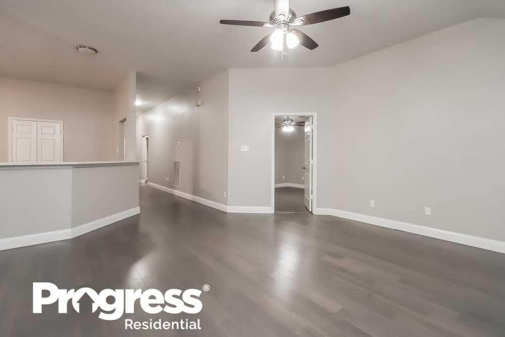 5023 Chase Mountain Dr - Photo 3 of 21