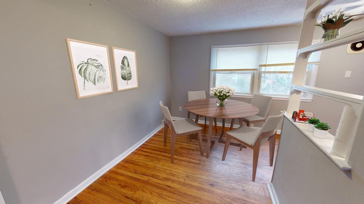 926 Ridge Ave - Photo 2 of 14