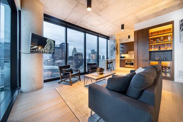 224 King Street West #03802