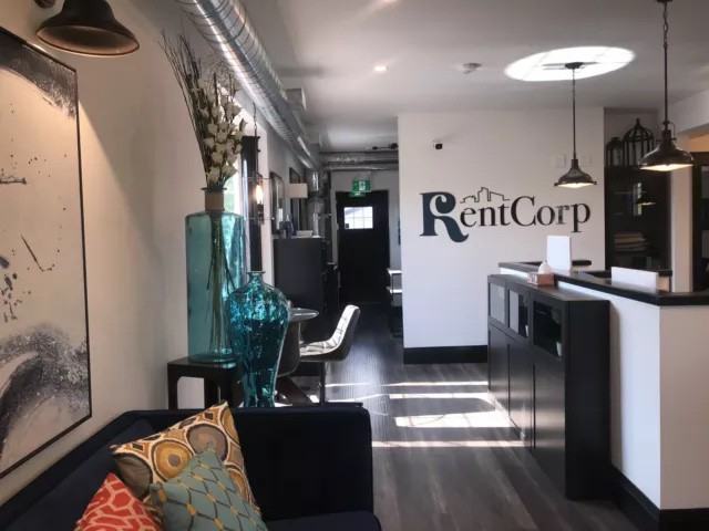 226 Samuelson St Ofc - Photo 3 of 19