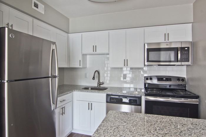 1306 Riverfront Ct #202 - Photo 2 of 3