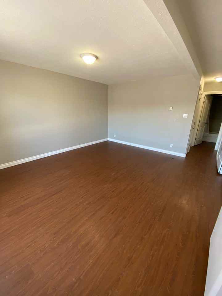 9904 95 St 3, Fort St. John, BC V1J 3M8 1 Bedroom Apartment for Rent