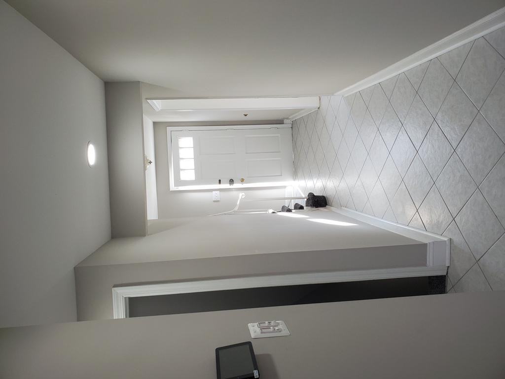 1328 Potomac Heights Dr - Photo 3 of 7