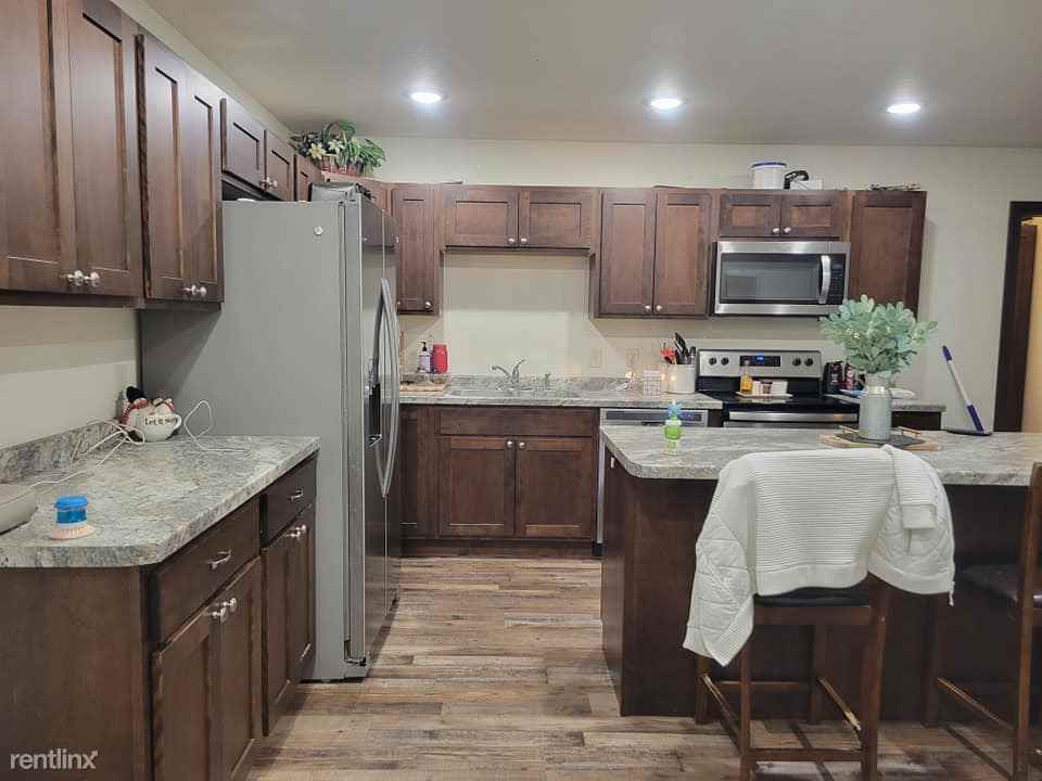 3685 Flynn Pl - Photo 3 of 14