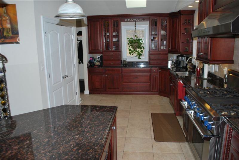 5849 Charlyn Rd - Photo 2 of 19