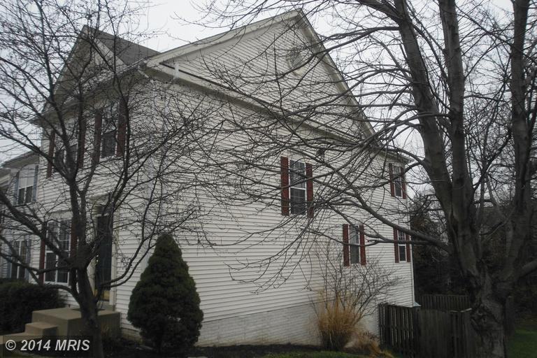 9486 Black Hawk Ct - Photo 2 of 23