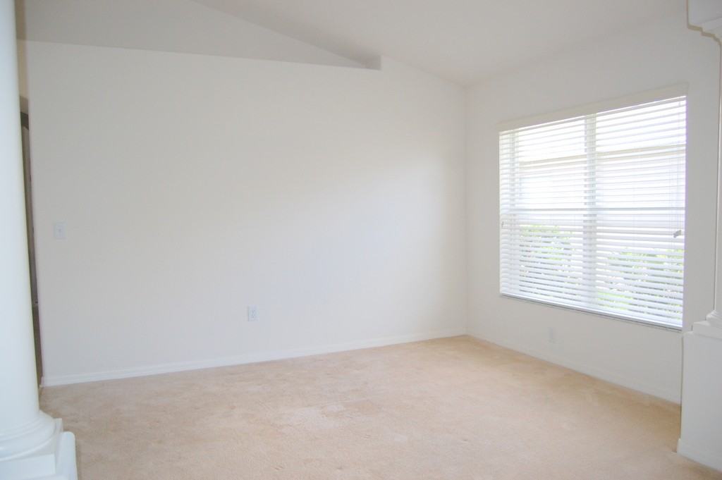 13202 Old Florida Cir - Photo 3 of 21