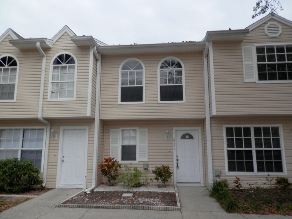 8535 J R Manor Dr - Photo 2 of 13