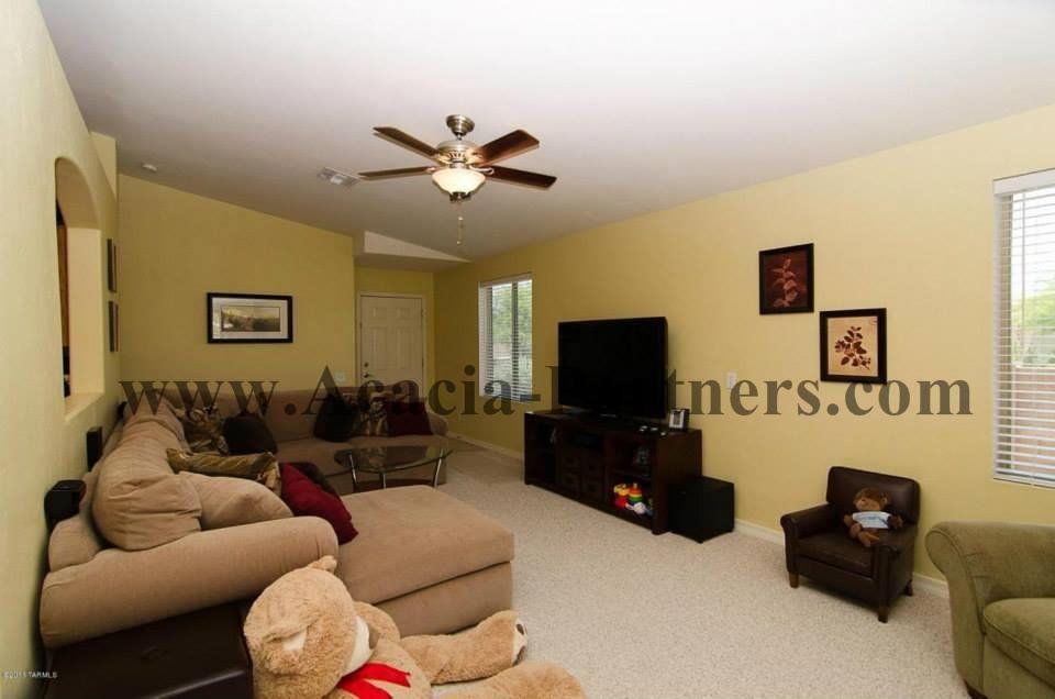 8837 N Majestic Mountain Dr - Photo 2 of 7