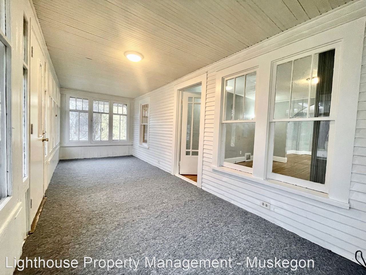 515 Marquette Ave - Photo 2 of 15