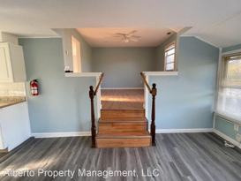 140 Main St  