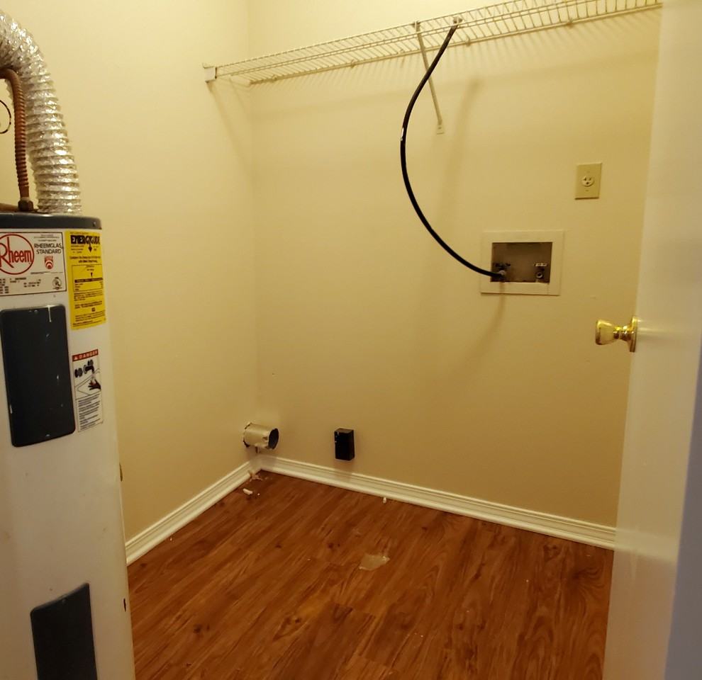 425 Pine Crescent Way - Photo 4 of 11