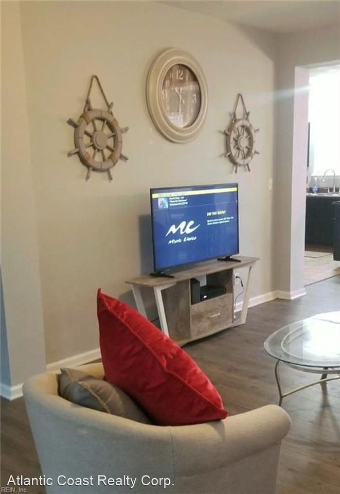 1537 Talley Cir - Photo 3 of 9