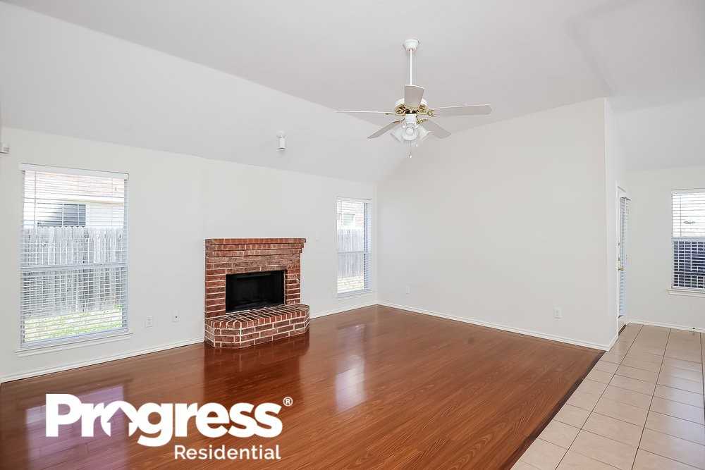 6618 Spencer Dr - Photo 3 of 16