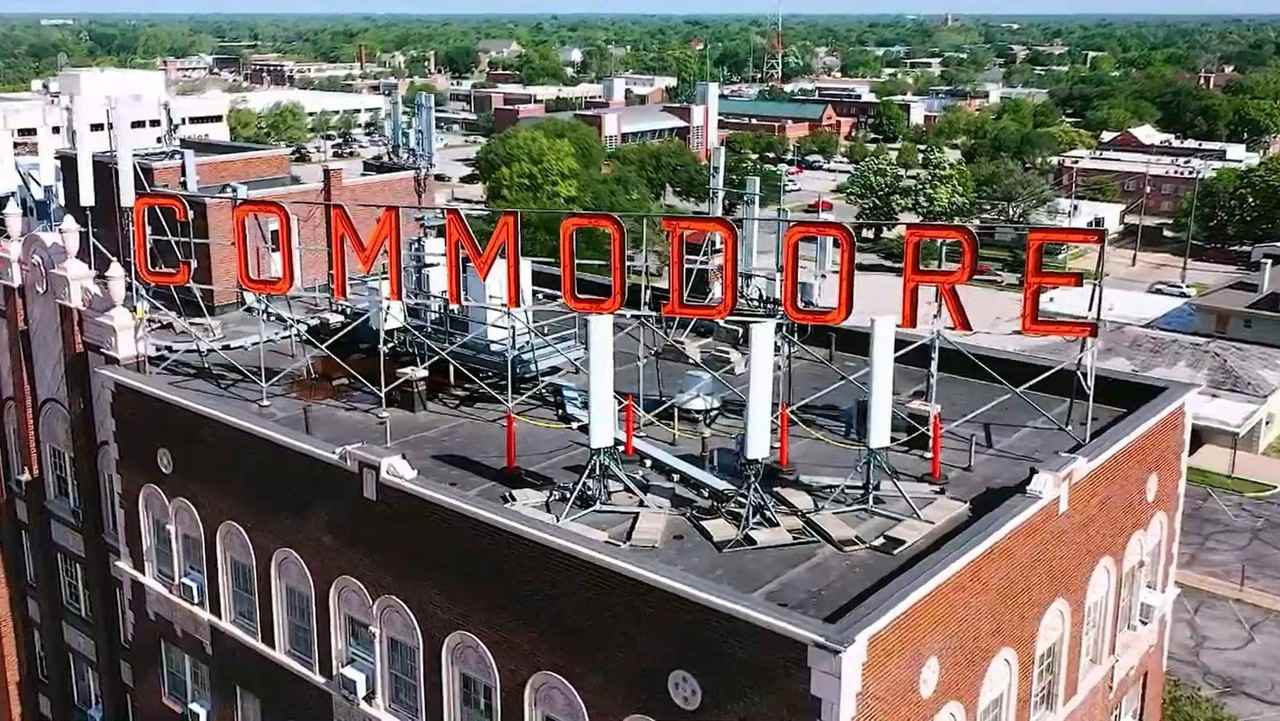 The Commodore - Photo 2 of 26