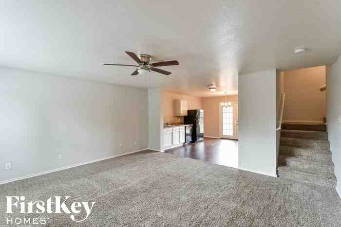 4627 River Post - Photo 3 of 15