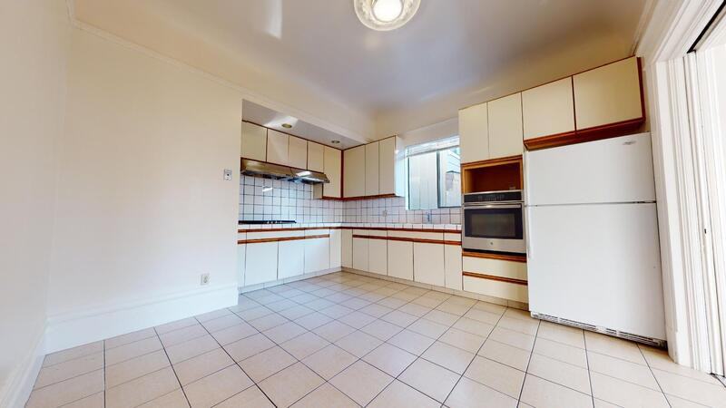 272 4th Ave - Photo 3 of 24