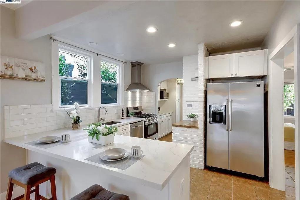 426 Diehl Ave - Photo 2 of 7