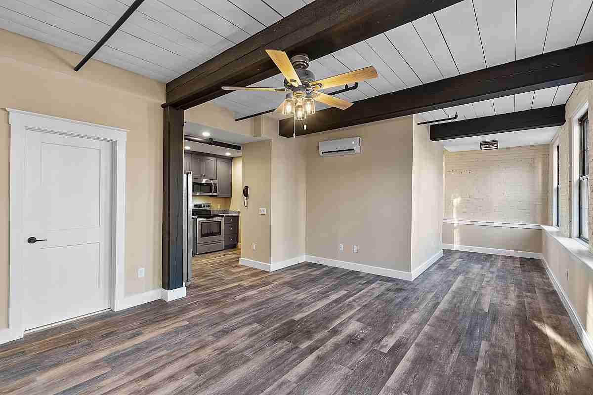 142 Essex Street #301 - Photo 5 of 19