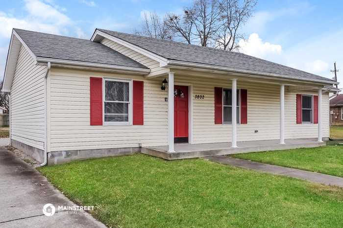3802 Wayne St - Photo 3 of 16