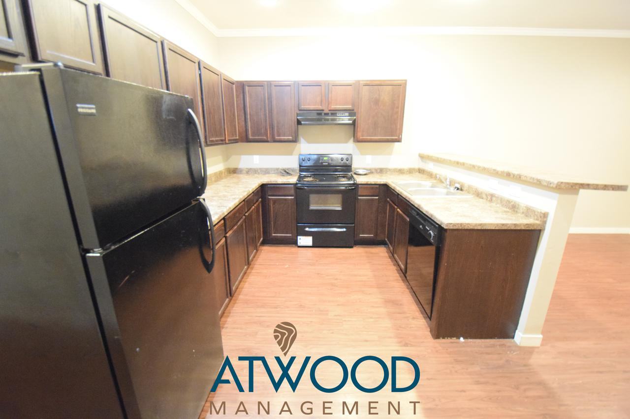 224 James Avenue - Photo 3 of 6