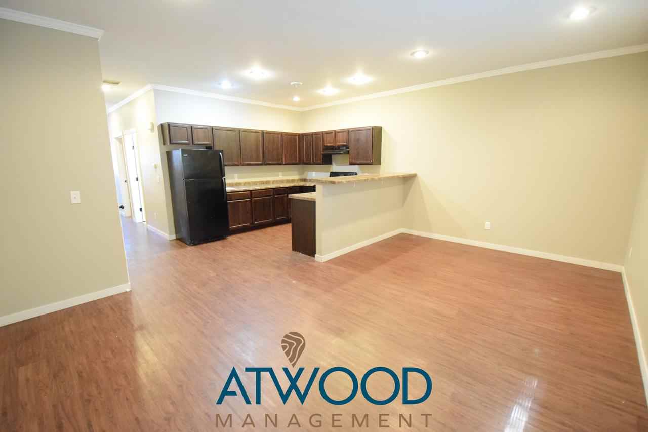 224 James Avenue - Photo 2 of 6