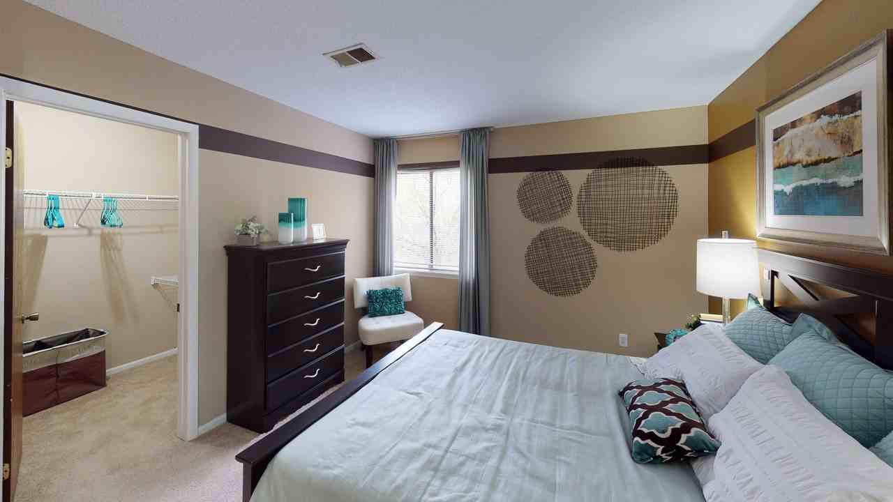 Glens of Northville Apartments 20969 Woodland Glen Dr, Novi, MI 48167