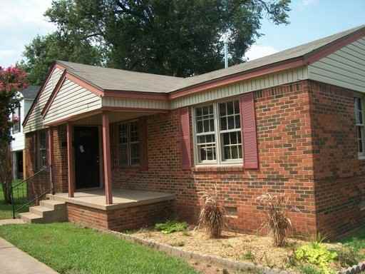601 NW 50th St - Photo 3 of 17