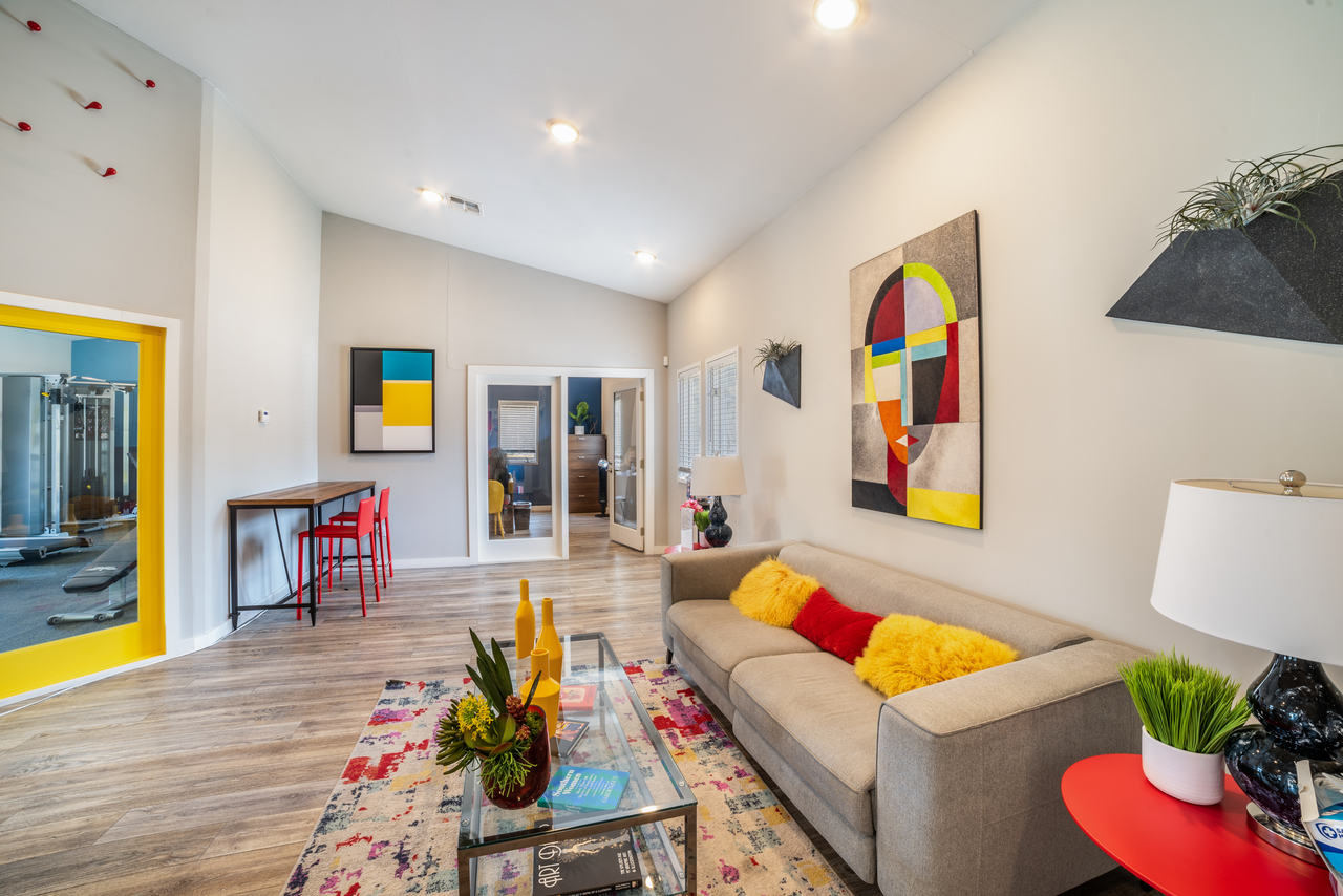 The Wren Apartments - Photo 3 of 35