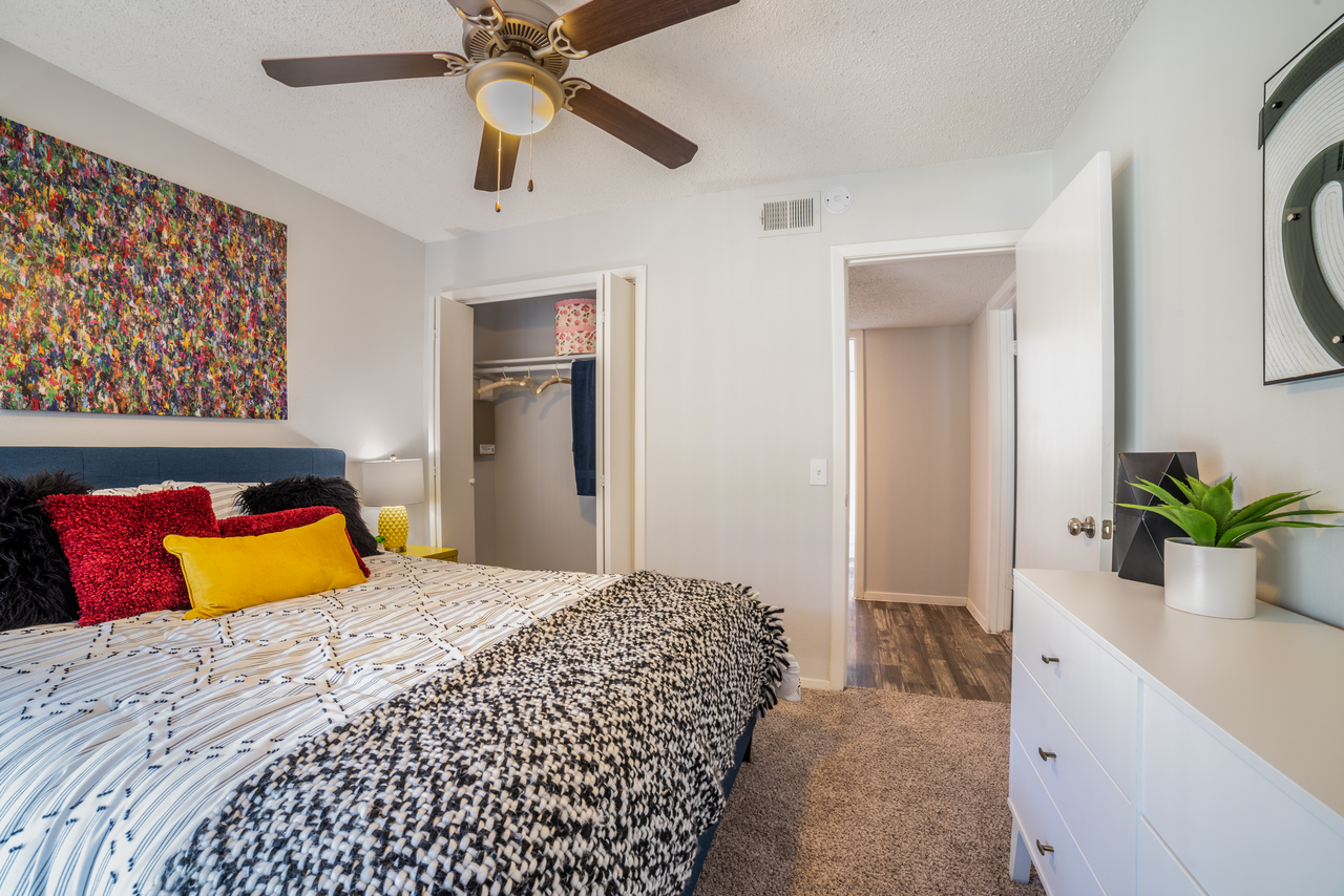 The Wren Apartments - Photo 5 of 35