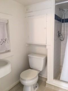 319 1/2 N School St #1 - Photo 5 of 15