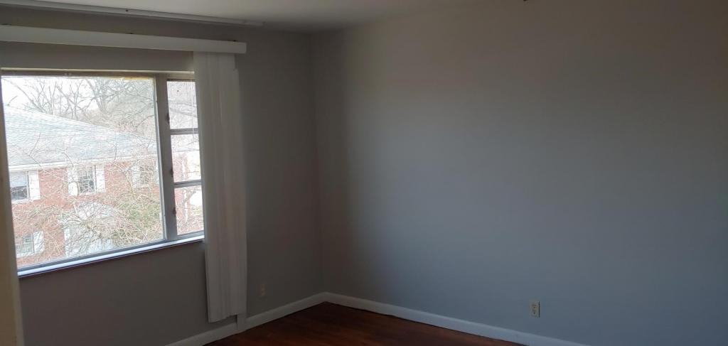 1239 9th St #3 - Photo 2 of 7