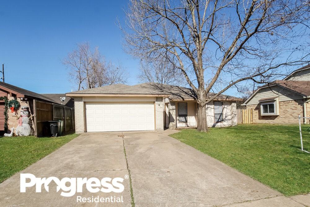 13602 Chimney Sweep Dr - Photo 2 of 25