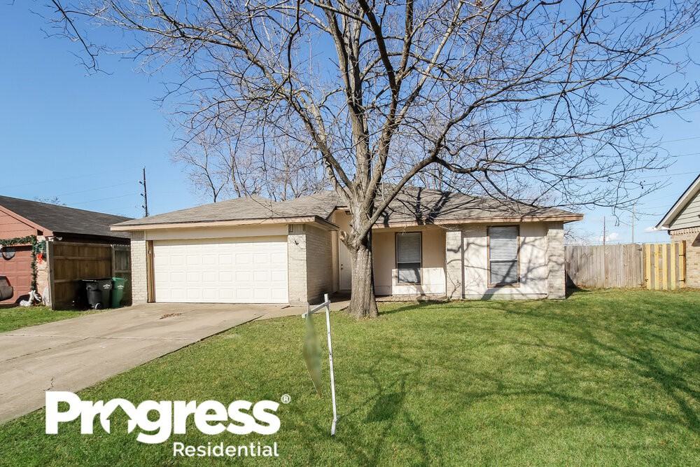 13602 Chimney Sweep Dr - Photo 3 of 25