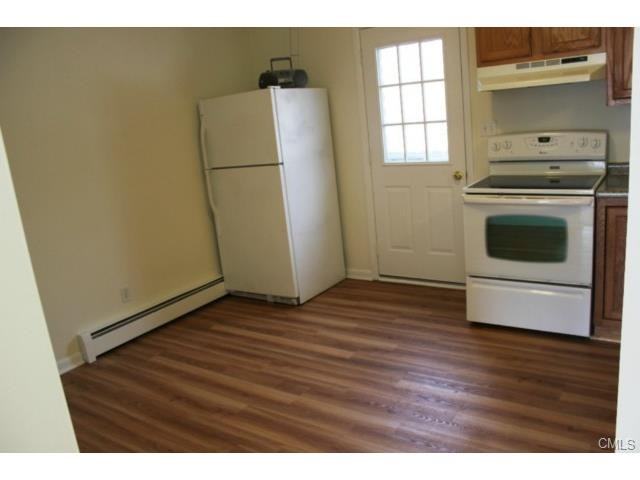 78 Obtuse Hill Rd - Photo 3 of 7