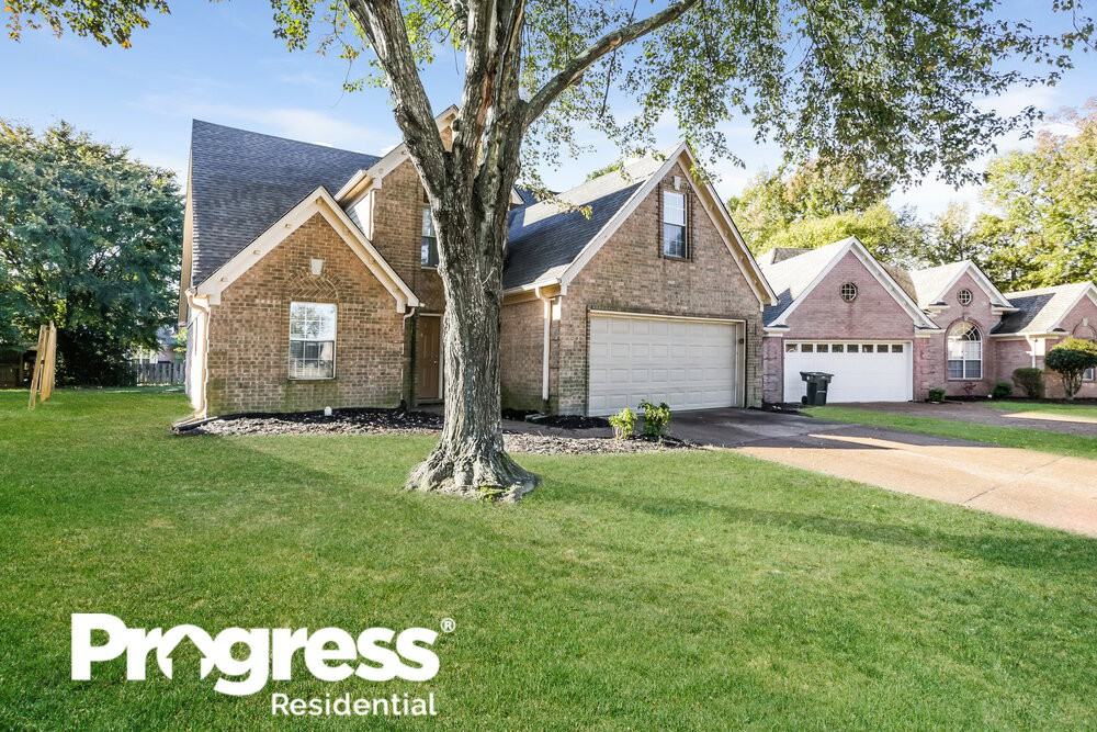 6281 Lake View Cv - Photo 2 of 25