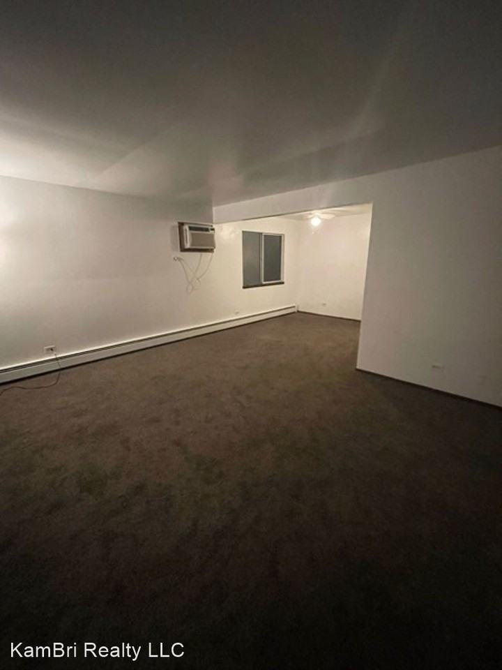 622 S Coolidge St - Photo 3 of 6