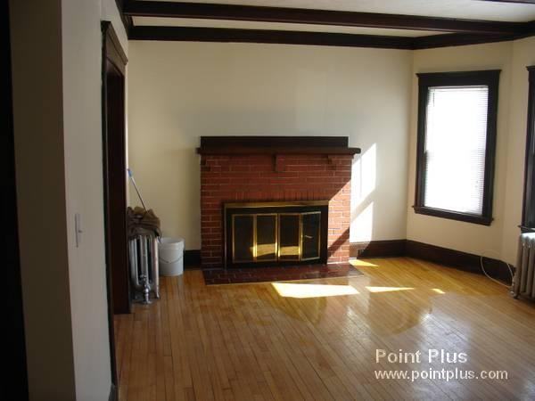 189 Maplewood St - Photo 3 of 6