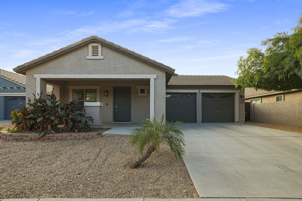 3461 E Phelps St - Photo 3 of 36