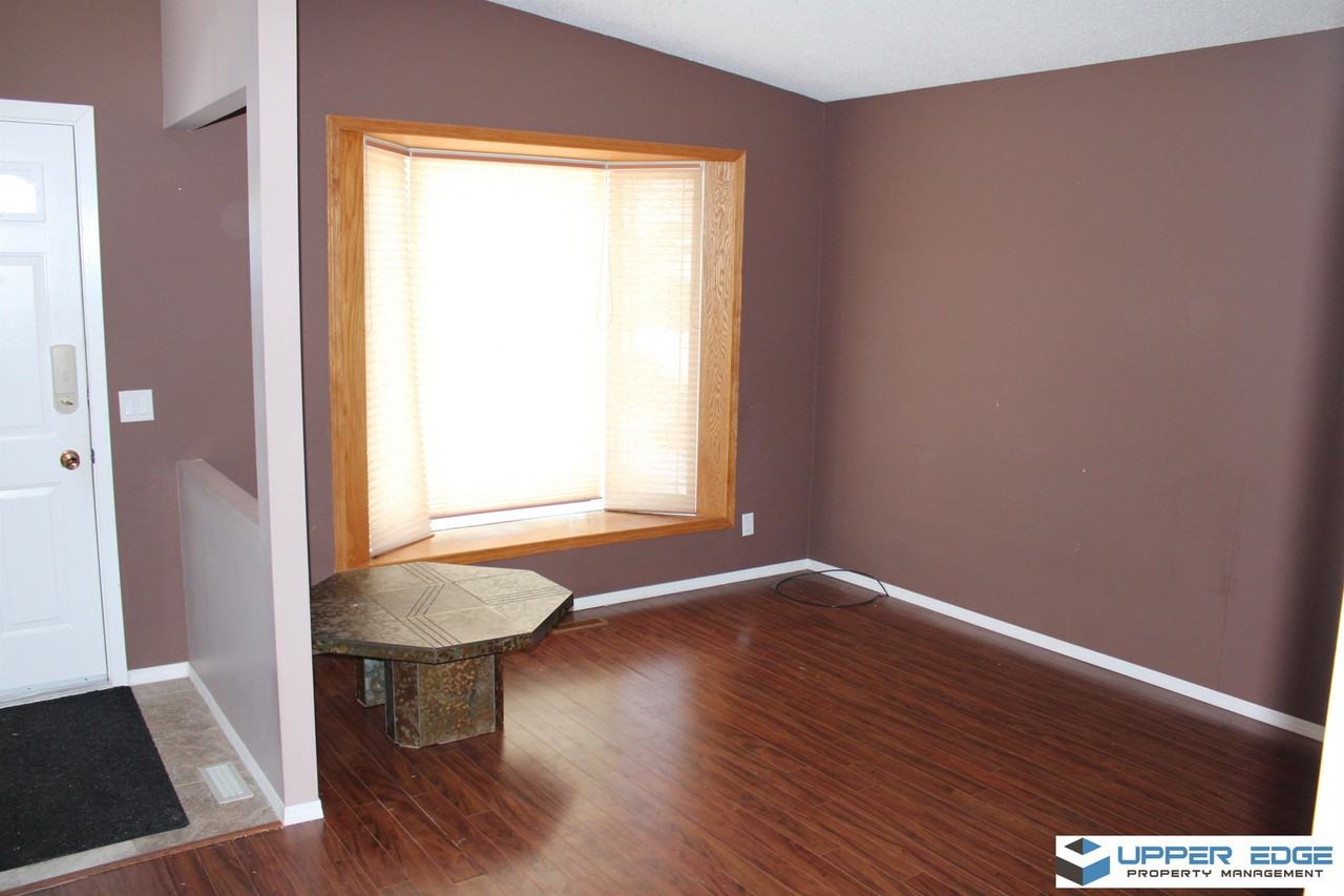 17 Meadow Lake Dr - Photo 3 of 15