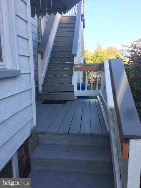 502 Park Ave Unit B - Photo 2 of 7