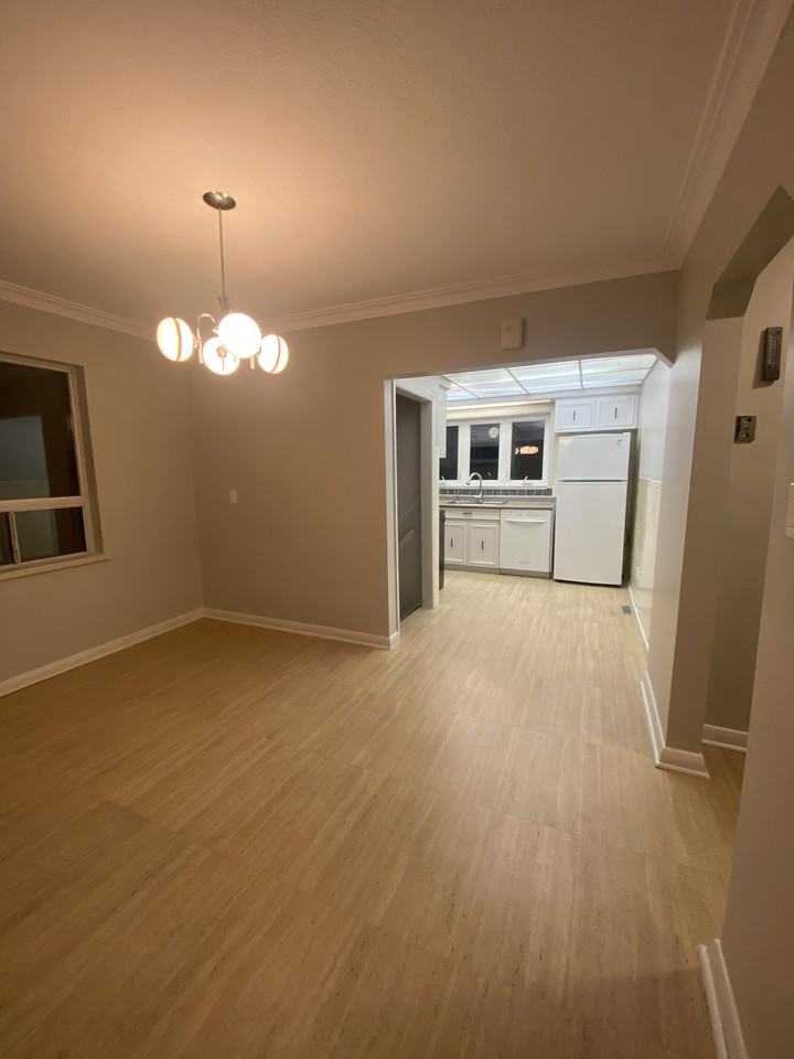 88 Exbury Road - Photo 4 of 10