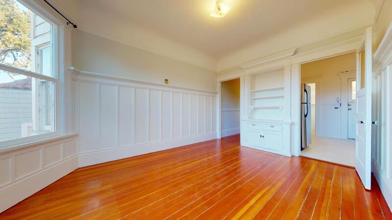 1114 Lake St - Photo 3 of 19