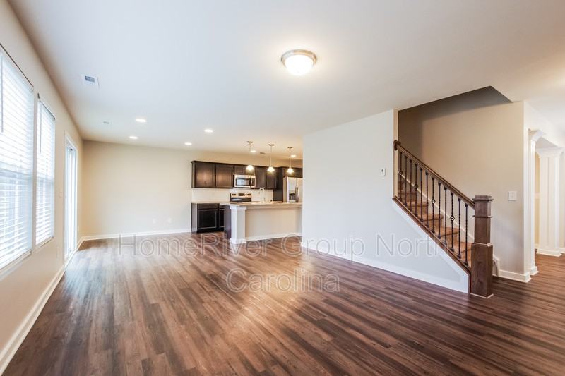 3106 Auten Ave - Photo 2 of 15