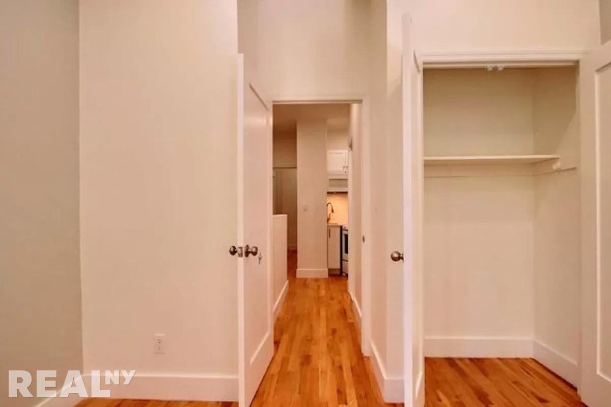 E 5th St #1 - Photo 3 of 8