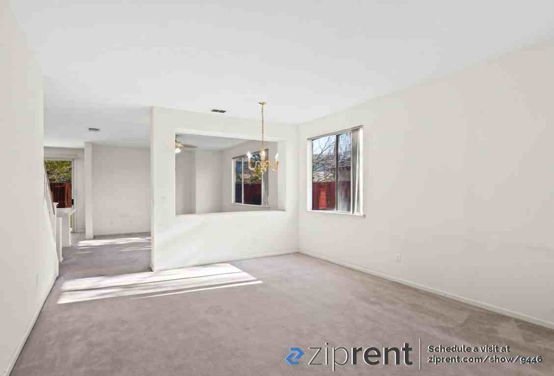 4448 English Oaks Ave - Photo 2 of 23