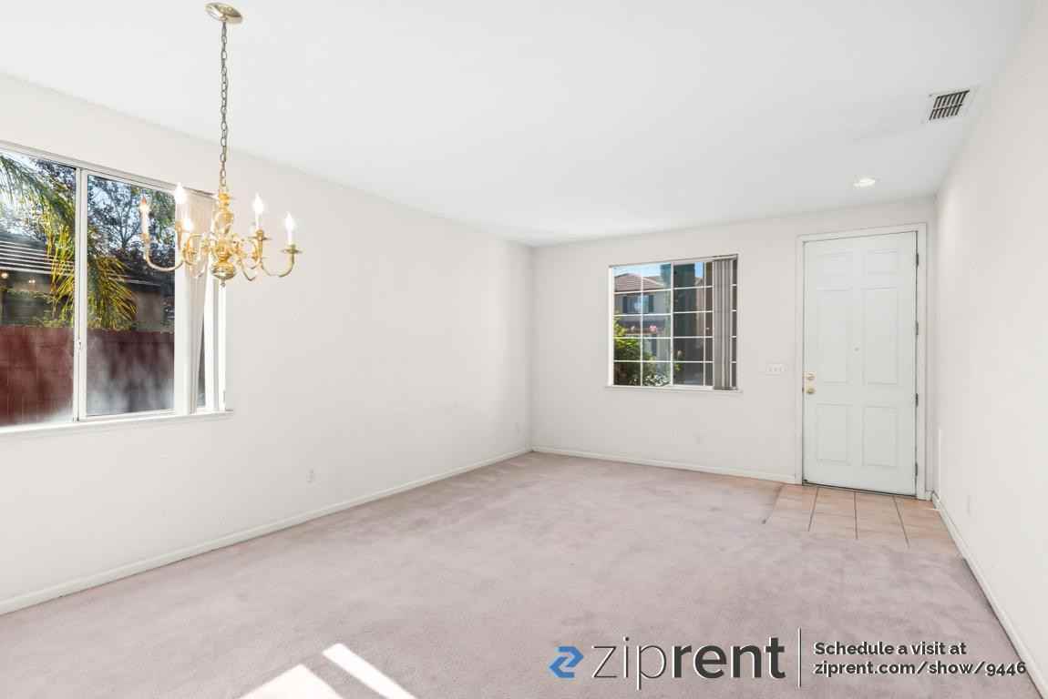 4448 English Oaks Ave - Photo 3 of 23